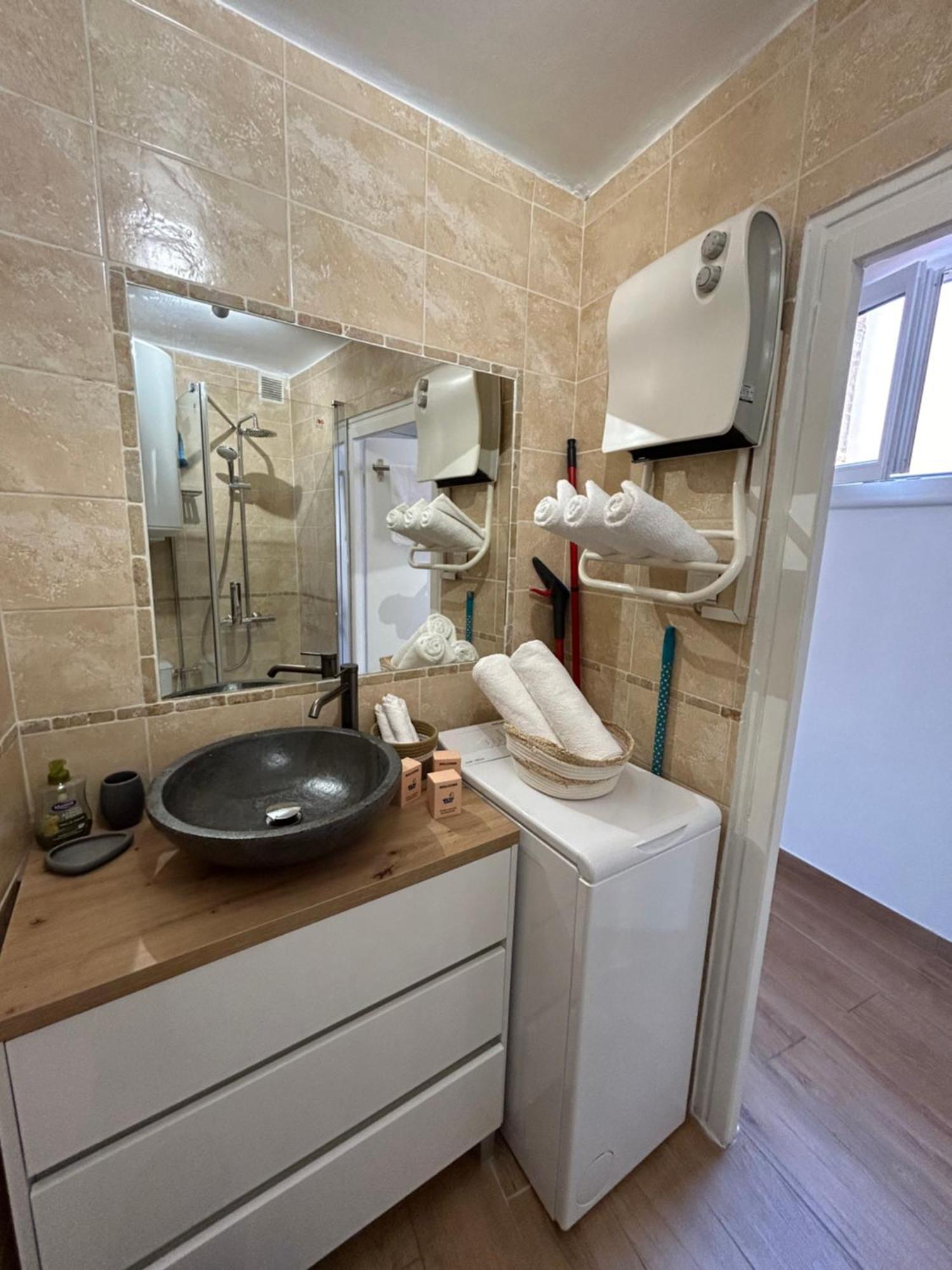 Duplex Climatise Proche Port Toulon Apartamento Exterior foto